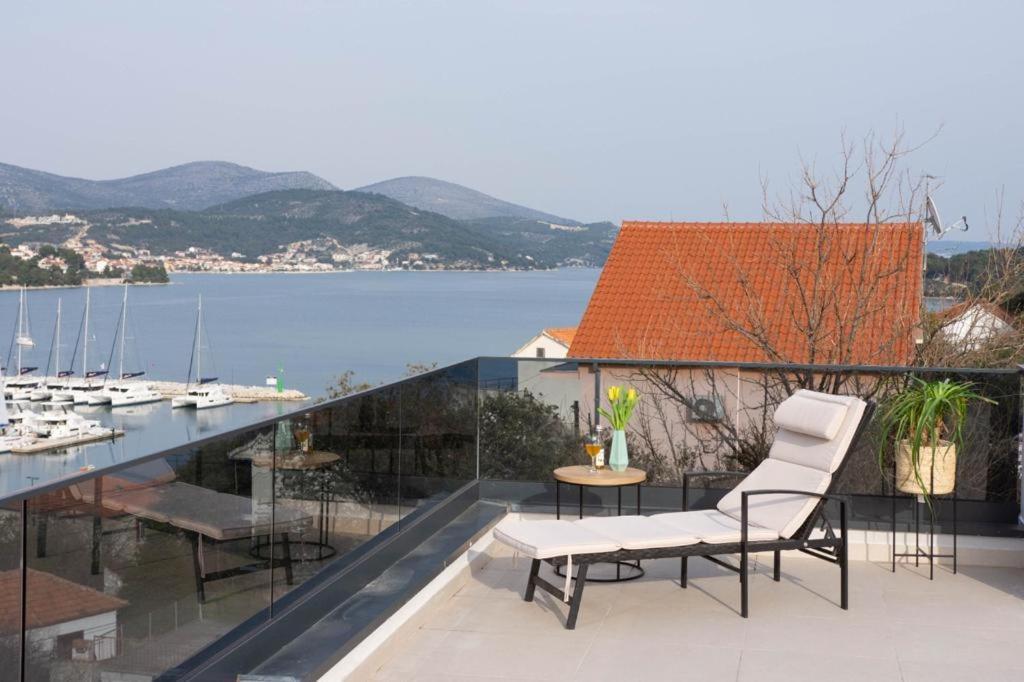 Apartment Pilic Marina Esterno foto