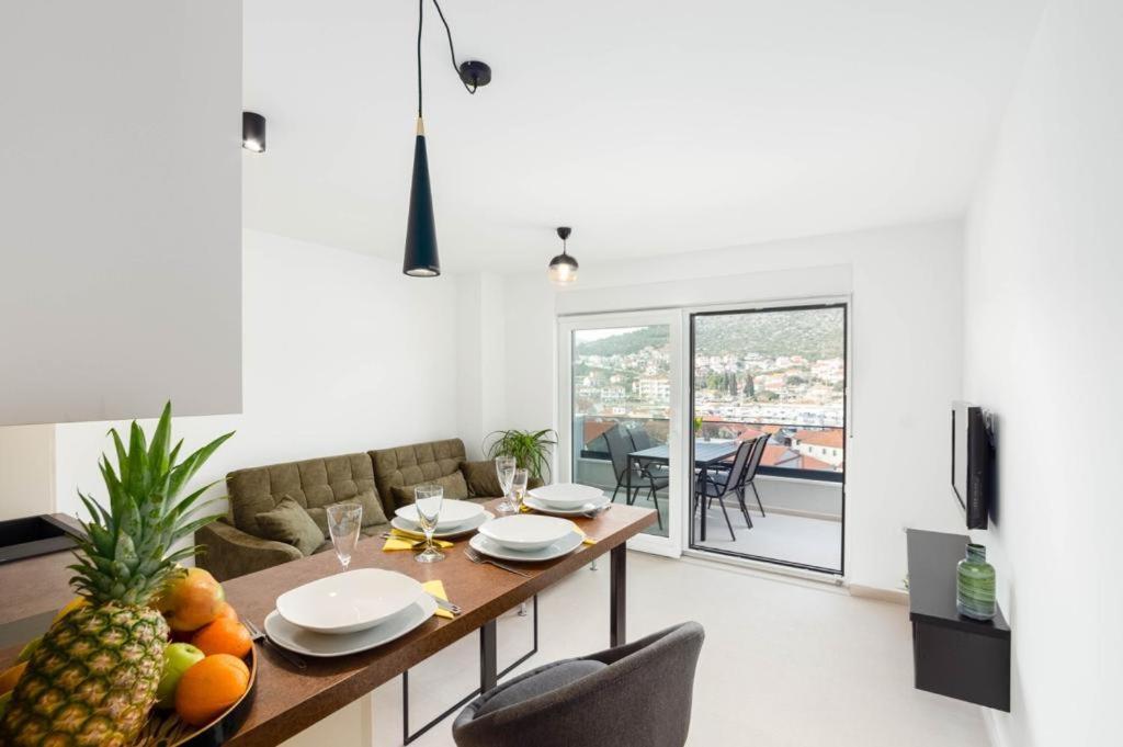 Apartment Pilic Marina Esterno foto
