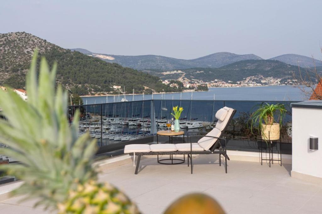 Apartment Pilic Marina Esterno foto